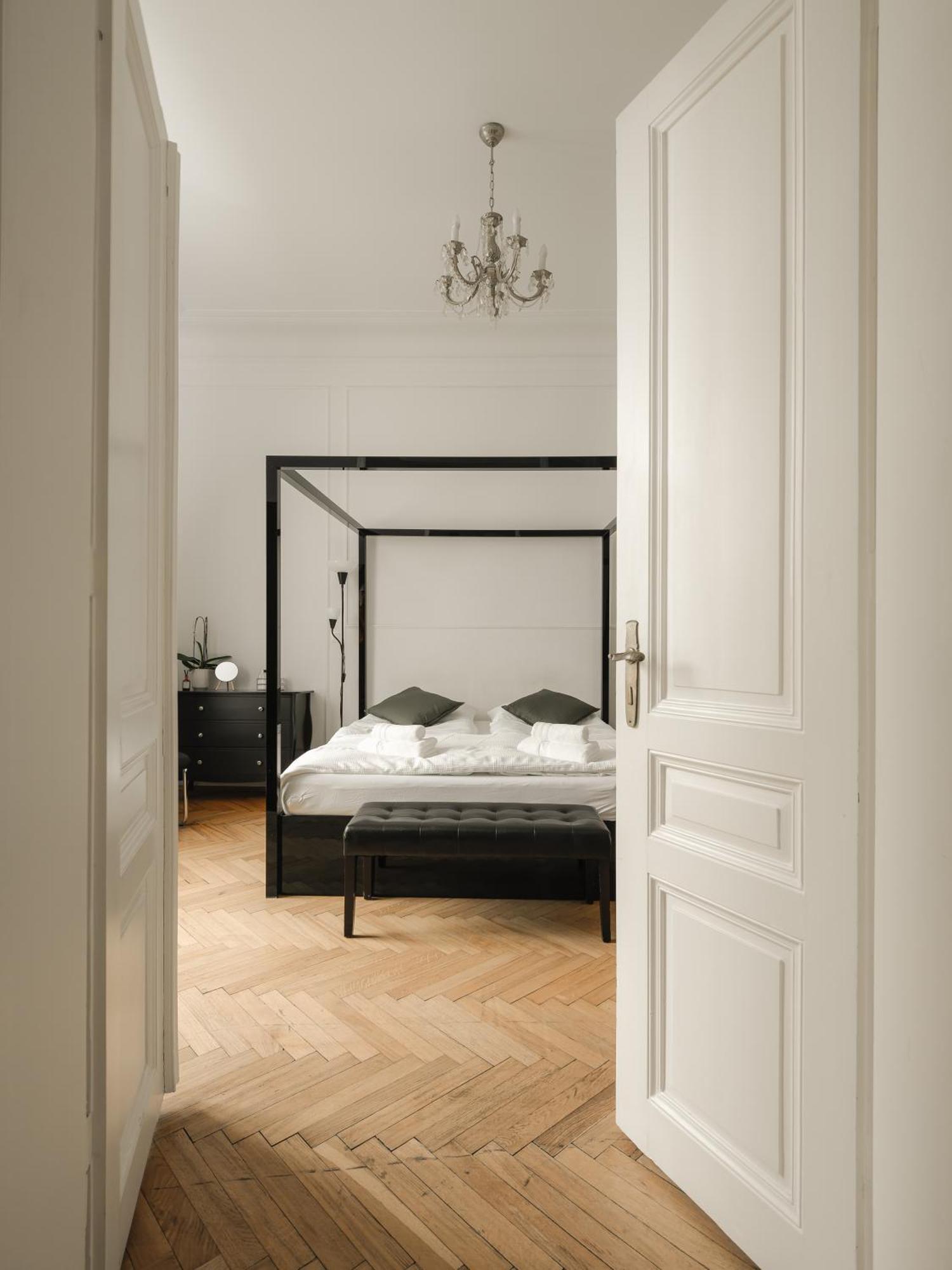 Central Apartments Parizska Prague Exterior photo